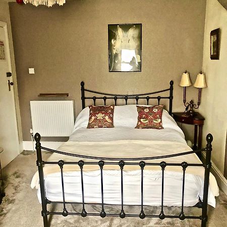 Mulberry House Hotel Ландъндо Екстериор снимка