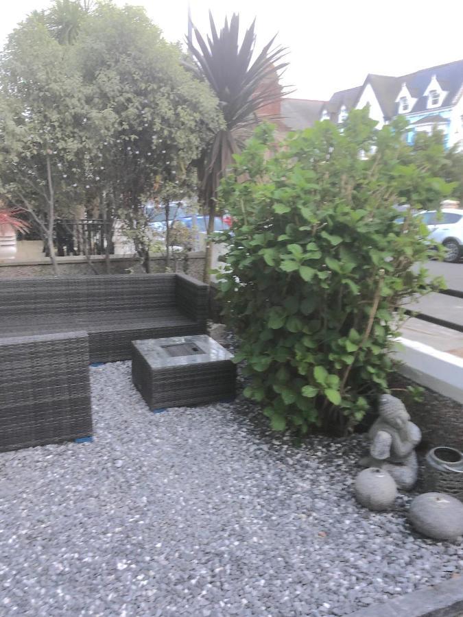 Mulberry House Hotel Ландъндо Екстериор снимка