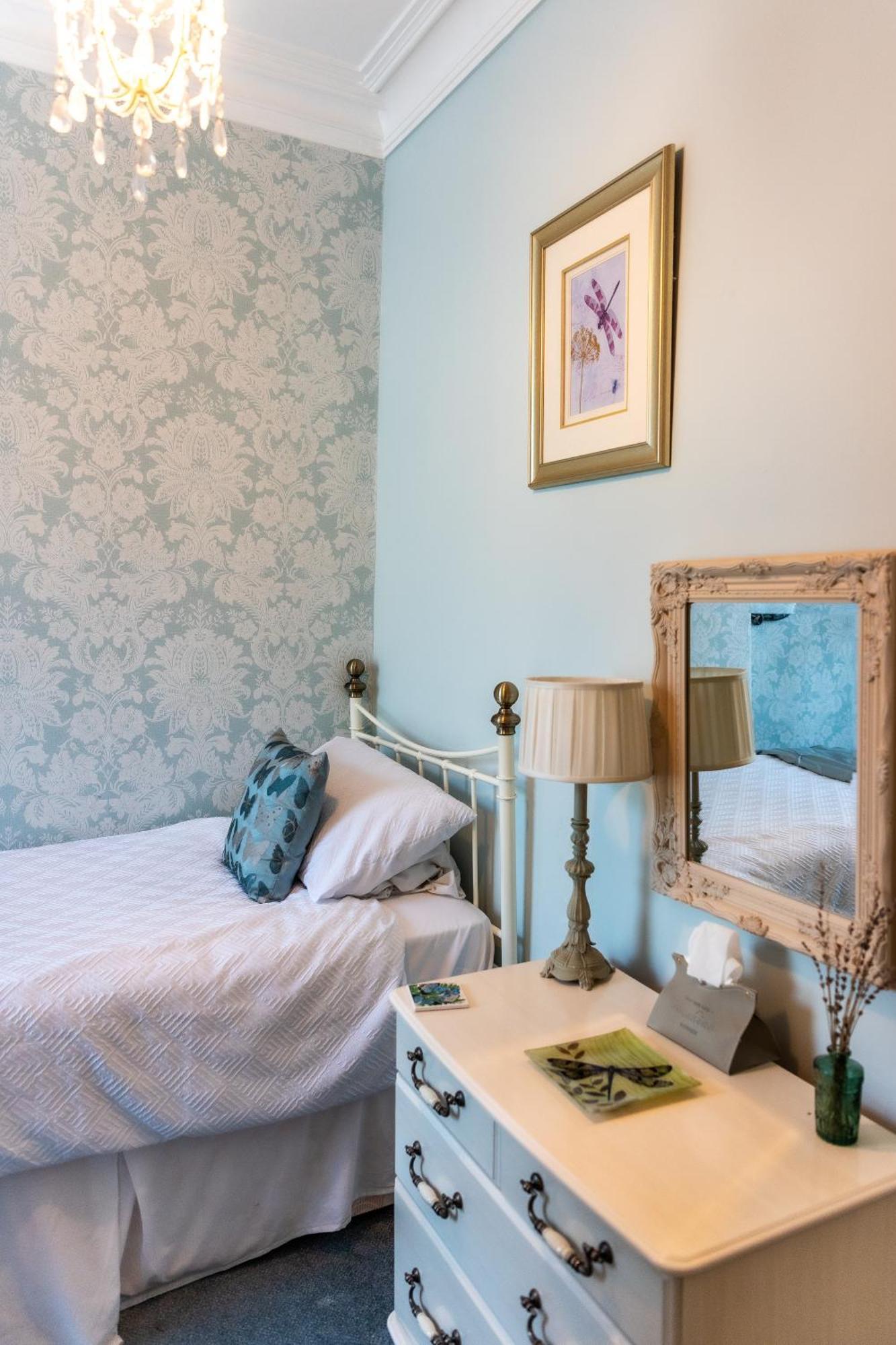 Mulberry House Hotel Ландъндо Екстериор снимка